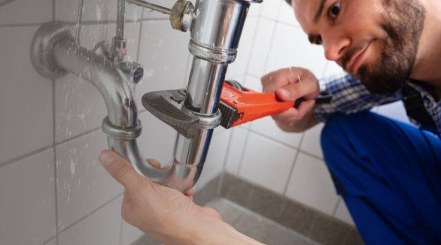 Professional expert plumbing services in Sheridan, TX